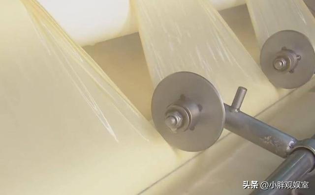 山东小伙捡破烂为生,无意发现酒瓶里的商机,如今1年净赚2个亿赚钱商机项目大全插图12 山东小伙捡破烂为生,无意发现酒瓶里的商机,如今1年净赚2个亿赚钱商机项目大全插图12